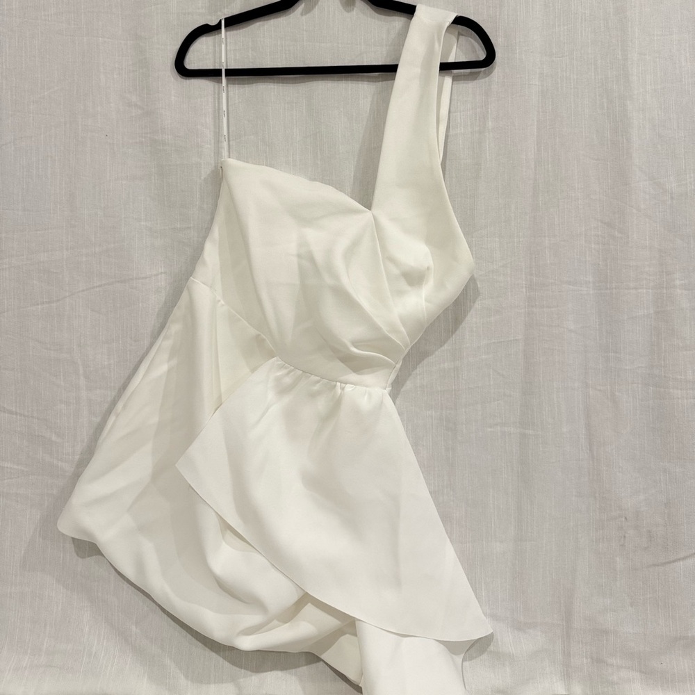 Elliatt One Shoulder Cream Dress